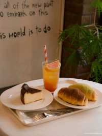ThisThat Bakery Cafe