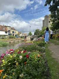 เดินเล่นใน Westgate Gardens,England 