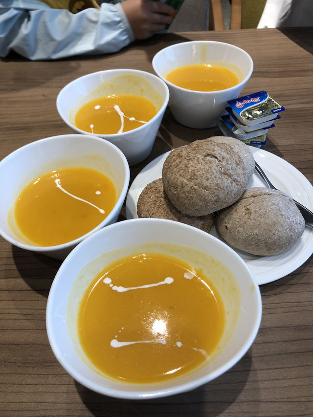 很豐富的一個下午茶