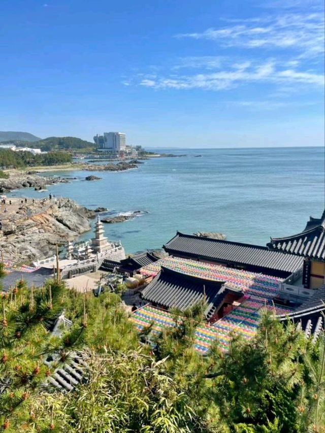 Haedong Yonggungsa Temple: Where the Mountains Meet the Sea