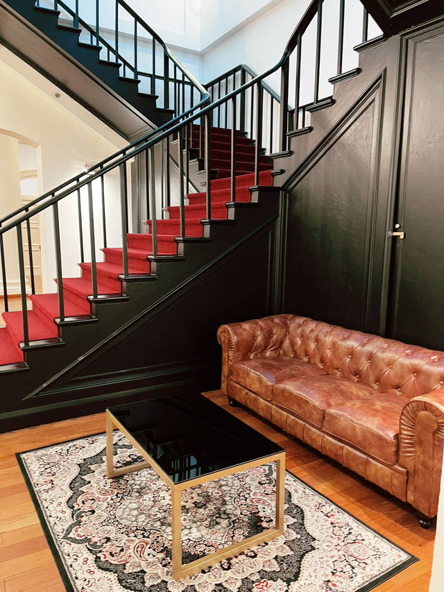 Citywalk Discovery: The Historic Heart of The Arts House