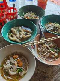 ก๋วยเตี๋ยวต้มยำโบราณของเด็ดแห่งสามโคก