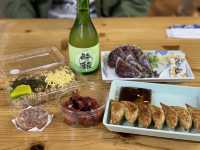 高知の夜はここで決まり！高知の美味しいグルメを満喫しながらお酒が飲めるひろめ市場🍶🐟
