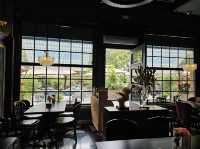 1920 Restaurant and Bar