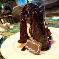 【千葉/舞浜🇯🇵】まるでジャングル内でお食事体験？！Rainforest Cafe