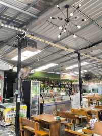 U-TURN Bar and restaurants เกาะช้าง