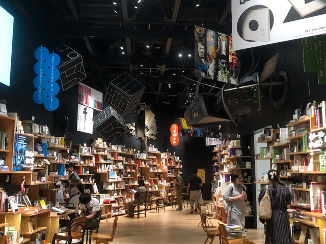 Kadokawa Culture Museum: A Must-Visit Near Tokyo 🇯🇵📚