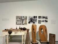 The Hepworth Wakefield: A Modernist Gem in Yorkshire 🇬🇧🖼️