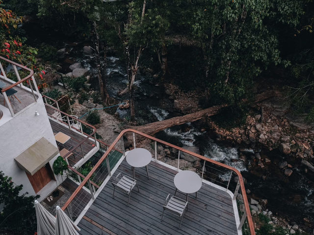  Cafe & Stay ริมลำธาร เชียงใหม่