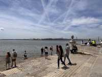 【コメルシオ広場（Praça do Comércio／Terreiro do Paço）】