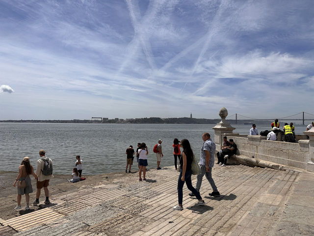 【コメルシオ広場（Praça do Comércio／Terreiro do Paço）】
