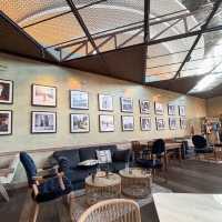 Moon Whale Pattaya คาเฟ่