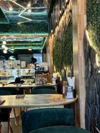 Grand Cafe: Taste the Island Elegance