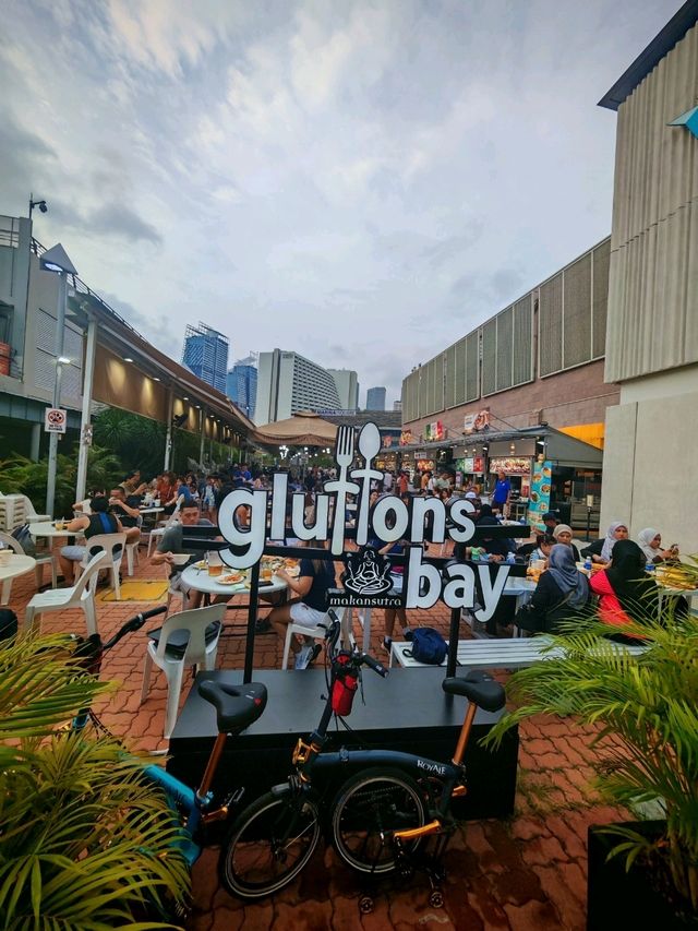 A Feast at Glutton Bay