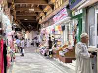 【Mutrah Souq／ムトラ・スーク｜マスカット“太古の貿易が息づく、香と色の市場迷路”】