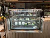 🤩 ร้านอาหารฟิวชั่นคุณภาพดี Greyhound