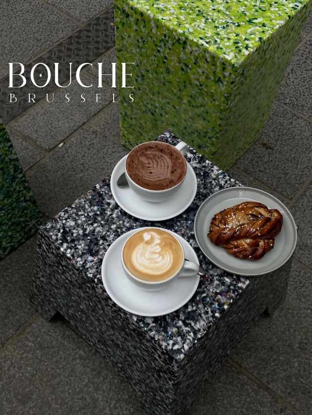 BOUCHE