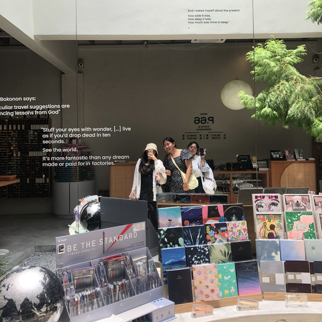 P.66 ร้านเครื่องเขียนสุดชิคปีนัง📝