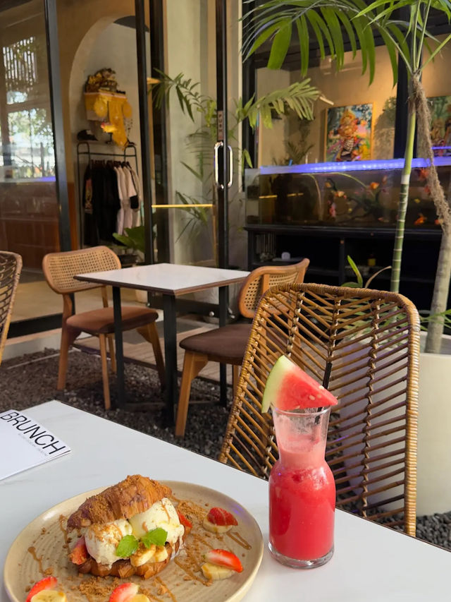 The Jardin Café: Seminyak’s Hidden Garden of Flavor