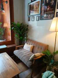 Cozy Vibes and Affordable Café Food in Desaru