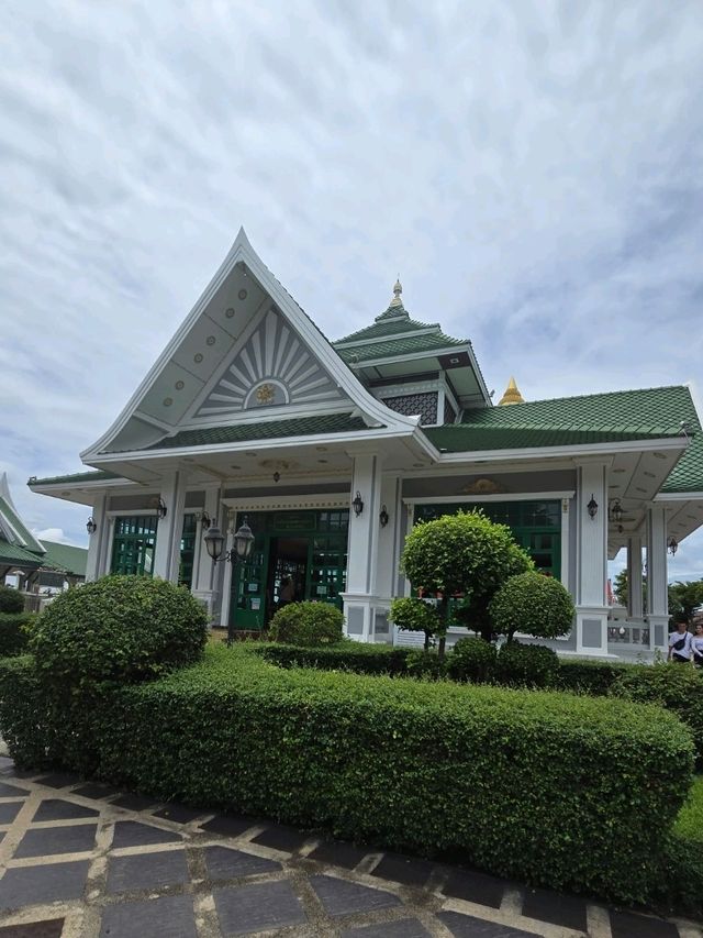 วัดโบสถ์ สามโคก ปทุมธานี 