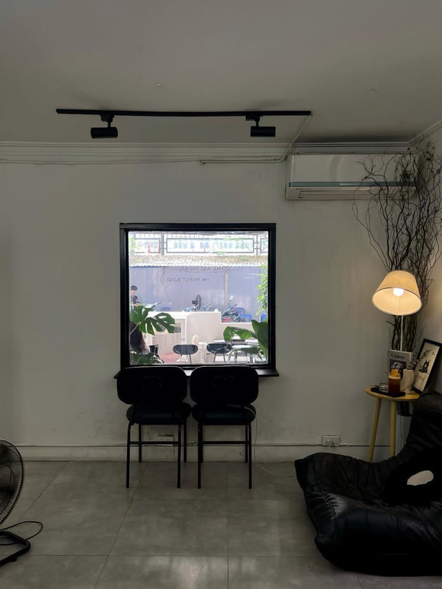 Saebyeok Cafe