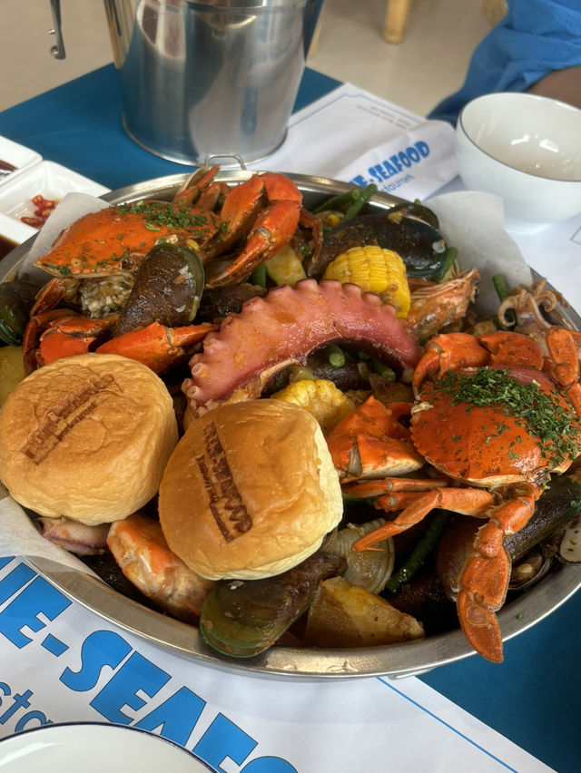 블루씨푸드 맛집이에요!!