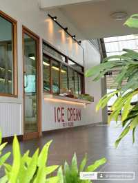 ฟาร์มหวาน สาขาหน้าฟาร์ม บ้านโพธิ์
