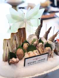 101層高空打邊爐，景觀豪華味道夠勁打卡必到   望住咁靚嘅無敵維港景食重慶火鍋真係好爽！ 270 度全海景包廂房，景觀真係震撼，任影唔嬲，仲有得唱K，即刻變咗私人聚會空間。   今次食人氣過江龍火鍋