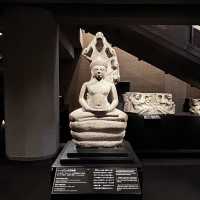 Divine Stone: A Solo Journey Through the Khmer Sculpture Gallery 🏛️