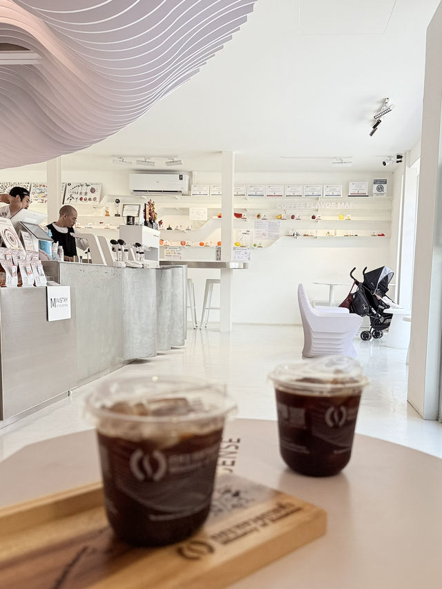 รีวิวคาเฟ่ กระทรวงการคั่ว  Ministry of Roasters