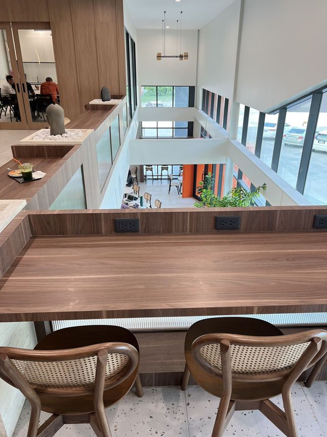รีวิว LOBBY Café & Workspace (อุดรธานี) รีวิว LOBBY Café & Workspace (อุดรธานี)