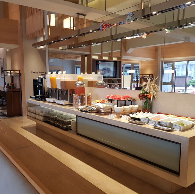 和逸飯店台南西門館住宿推薦｜步行到藍晒圖文創園區與台南美食景點