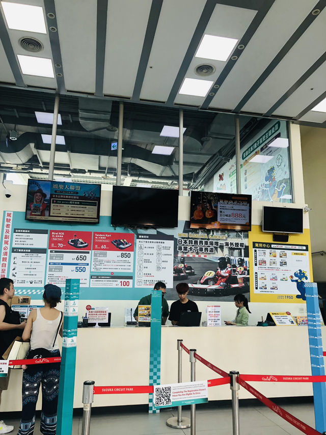 很刺激的卡丁車🥳🥳🥳 很刺激的卡丁車🥳🥳🥳