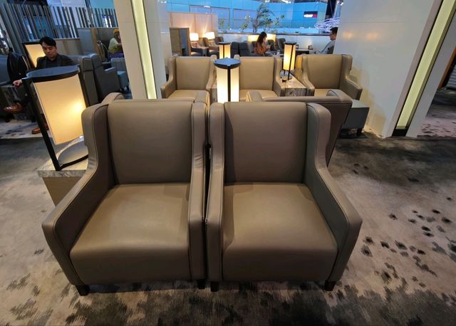 讓旅行多一分從容與尊榮#桃園機場第二航廈「環亞貴賓室」(Plaza Premium Lounge)-桃園市大園區 讓旅行多一分從容與尊榮#桃園機場第二航廈「環亞貴賓室」(Plaza Premium Lounge)-桃園市大園區