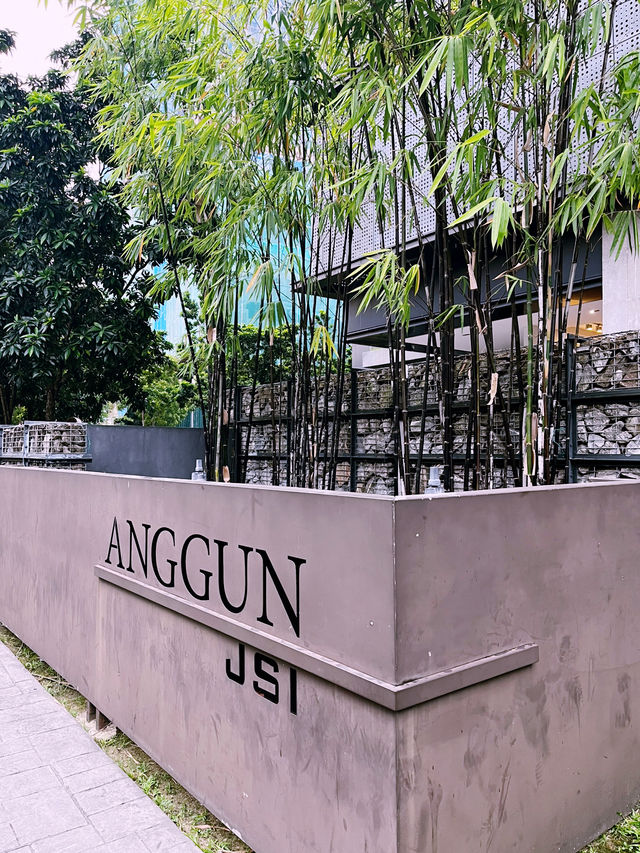 Anggun Residence Suites KL: Elegant Urban Escape with Oasis Garden & Grand Lobby 