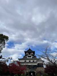 躲過戰火的現存最古老木造天守閣--愛知犬山城