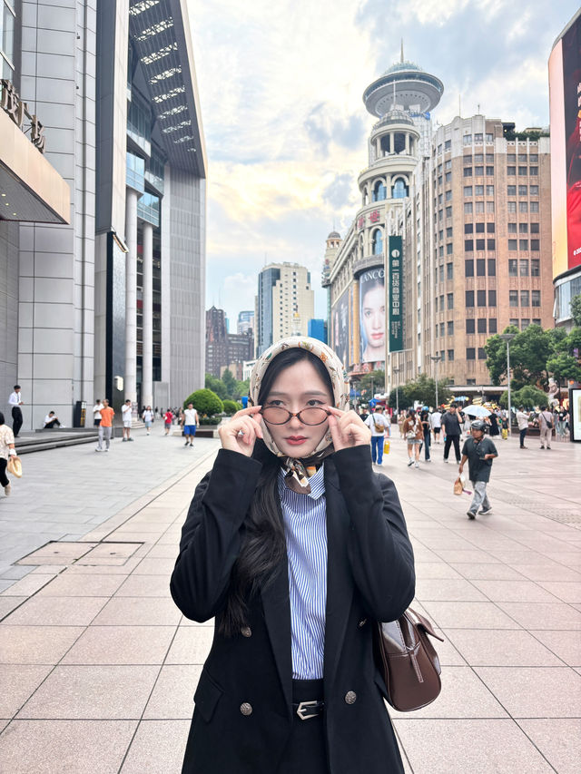 ครบทุกสไตล์ที่ Nanjing Road ช้อปกินเที่ยวถ่ายรูป 📸