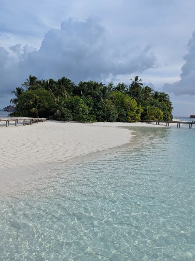 Medhufushi Island Resort