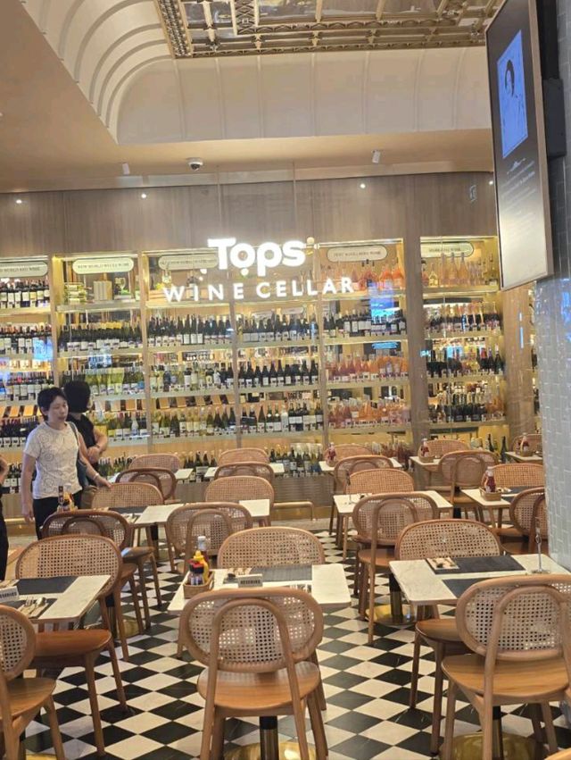 Central Park ศูนย์การค้าสุดหรูที่ผสมผสานไลฟ์สไตล์