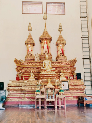 วัดภูเขาแก้ว อุโบสถกระเบื้องเคลือบ อุบลราชธานี