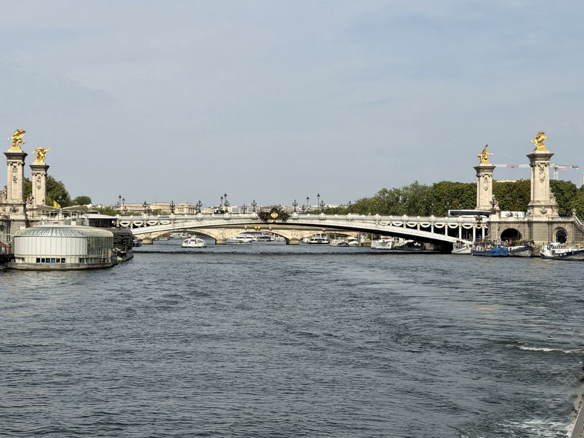 🇫🇷 Du thuyền trên sông Seine