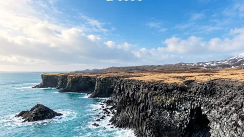 🇮🇸 Arnarstapi Cliff | Iceland 🌊
หน้าผาริมทะเลที่สวยจนอยาก — traveler post in Arnarstapi