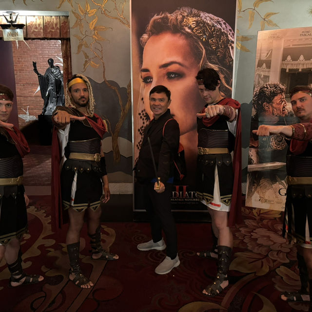 Fancy theater 