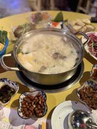 天后【叄不館】老香港主題火鍋店:懷舊裝潢與高質美食的雙重享受 🍲✨