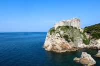 Coastal Charms in Dubrovnik's Hidden Gem 🌊🌅
