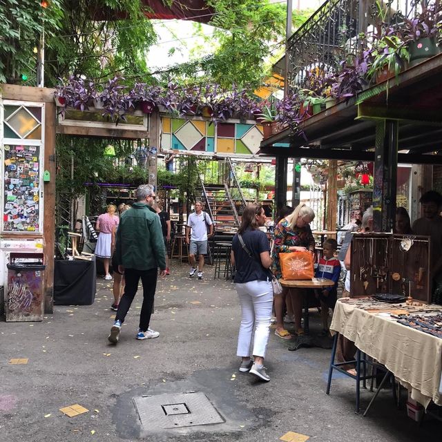 Art market Christmas in Budapest 🎄