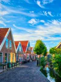 Volendam Unplugged: A Quaint Escape into Dutch Charm!