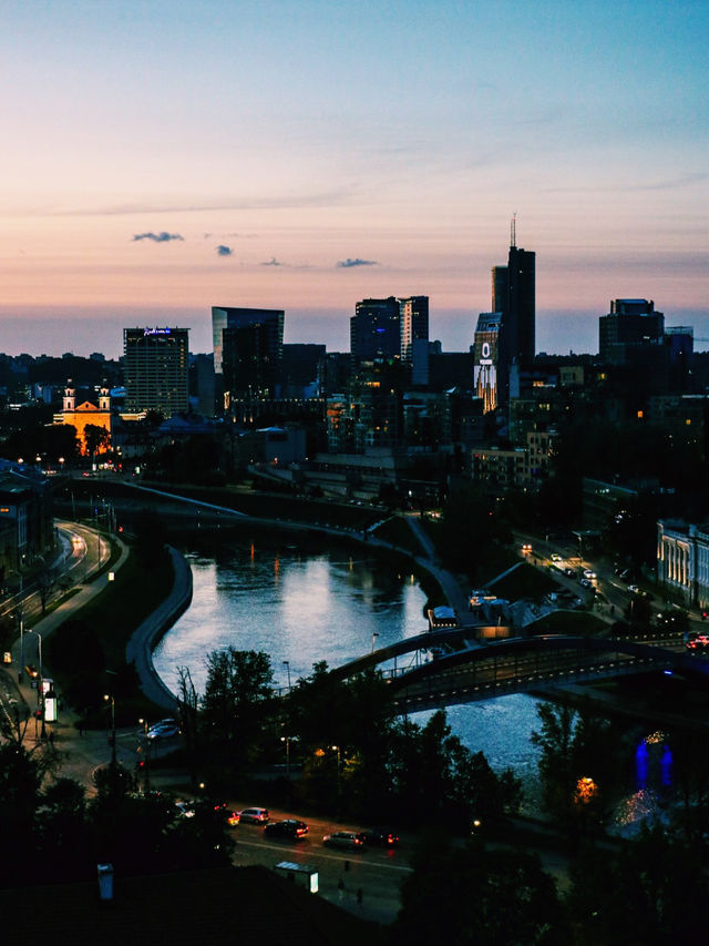 🚗💶 Explore Vilnius with Ride-Sharing: Smart, Easy & Budget-Friendly! 🇱🇹✨