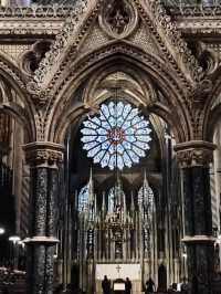Stone and Silence: A Peaceful Day in Durham